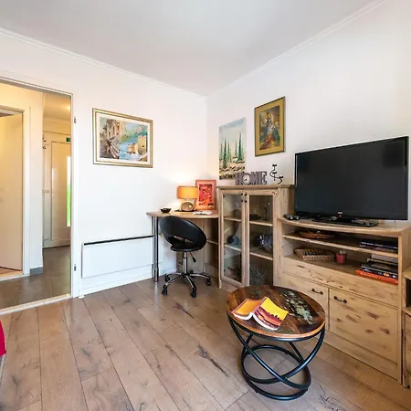 Apartament Coastal Gem *