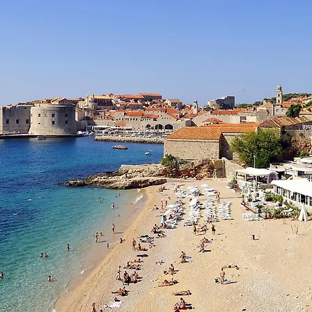 Apartment Coastal Gem